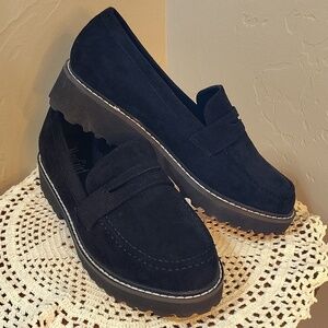 Corkys Hey Girl Loafers Size 8 Black Suede White Stitching NWOB
